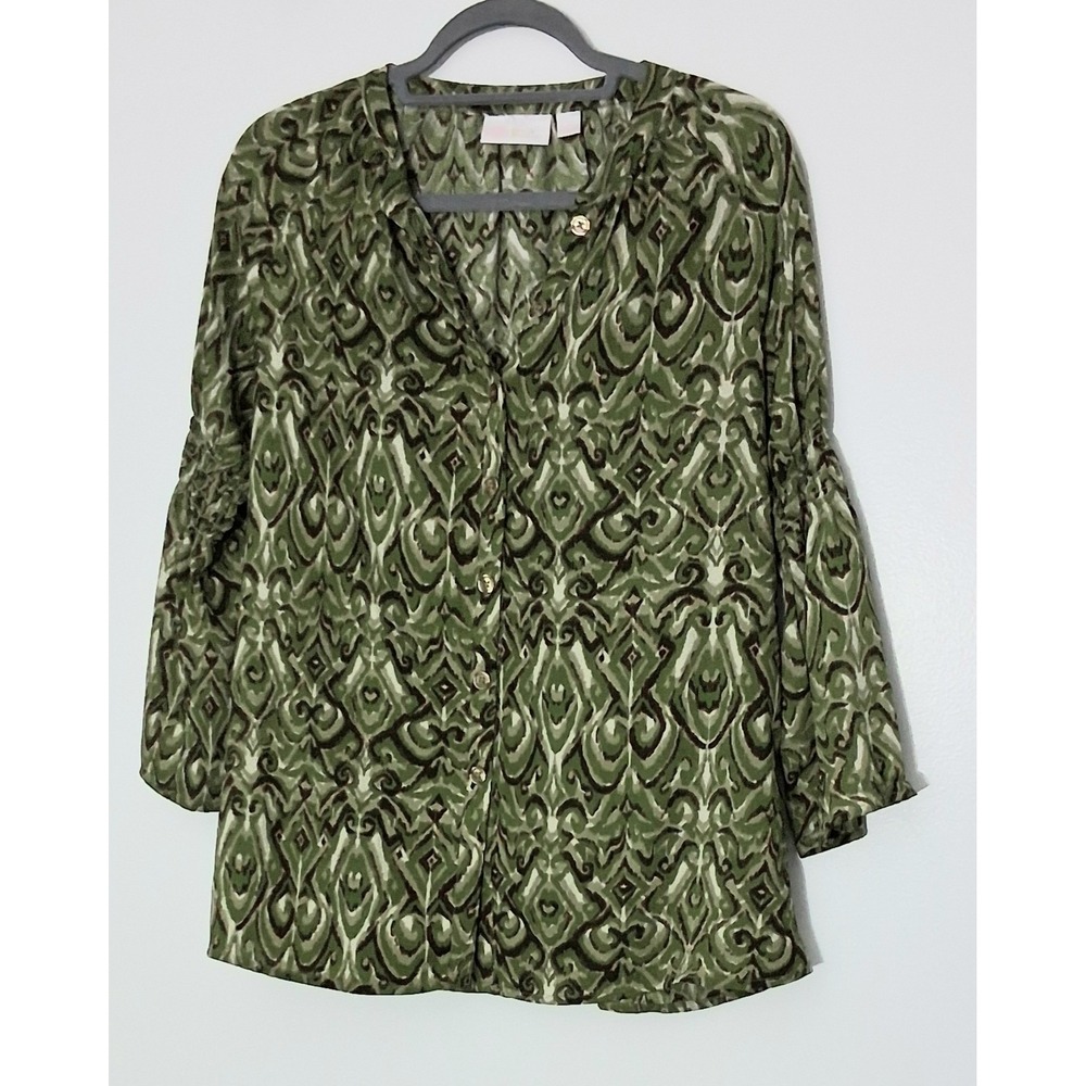 Belle by Kim Gravel Blouse Size Small Camo Falling for Filigree Button-Front